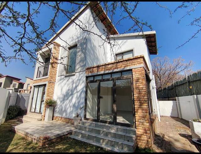 2 BEDROOM PROPERTY TO RENT IN FOURWAYS